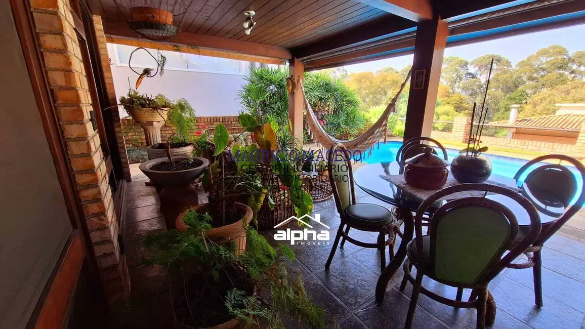 Casa com 3 quartos à venda, 360m2 em Alphaville, Santana De Parnaiba - SP - imagem 2 Foto 2 de Casa com 3 quartos à venda, 360m2 em Alphaville, Santana De Parnaiba - SP