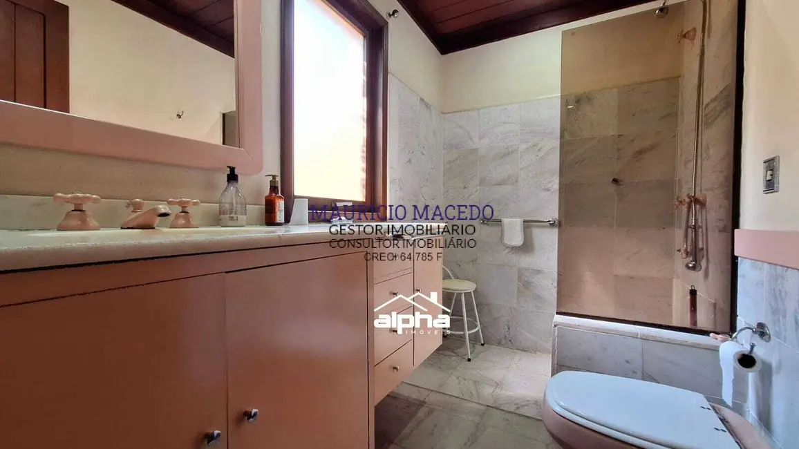 Casa com 3 quartos à venda, 360m2 em Alphaville, Santana De Parnaiba - SP - imagem 4 Foto 4 de Casa com 3 quartos à venda, 360m2 em Alphaville, Santana De Parnaiba - SP
