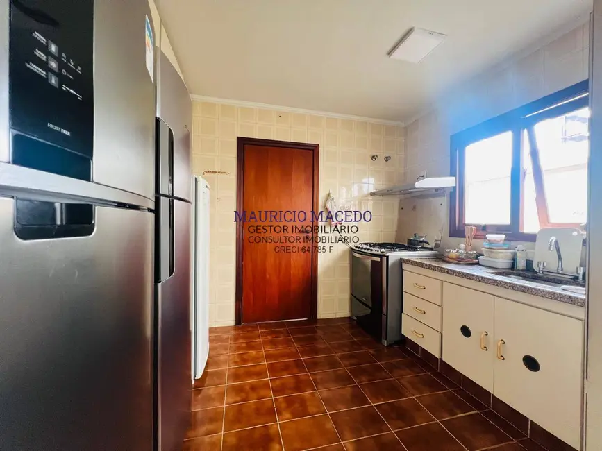 Casa com 3 quartos à venda, 364m2 em Alphaville, Santana De Parnaiba - SP - imagem 3 Foto 3 de Casa com 3 quartos à venda, 364m2 em Alphaville, Santana De Parnaiba - SP