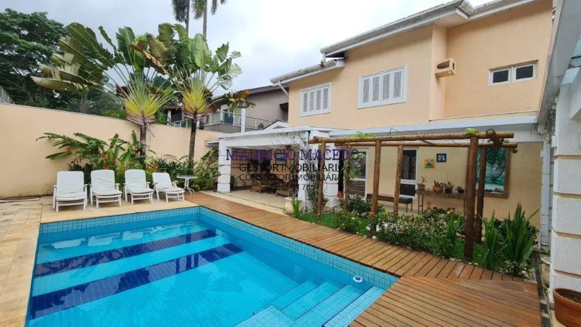 Casa com 4 quartos à venda, 720m2 em Alphaville, Santana De Parnaiba - SP - imagem 1 Foto 1 de Casa com 4 quartos à venda, 720m2 em Alphaville, Santana De Parnaiba - SP