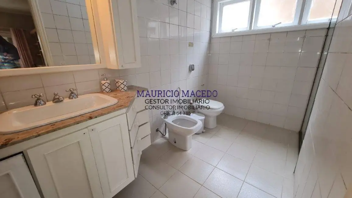 Casa com 4 quartos à venda, 720m2 em Alphaville, Santana De Parnaiba - SP - imagem 4 Foto 4 de Casa com 4 quartos à venda, 720m2 em Alphaville, Santana De Parnaiba - SP
