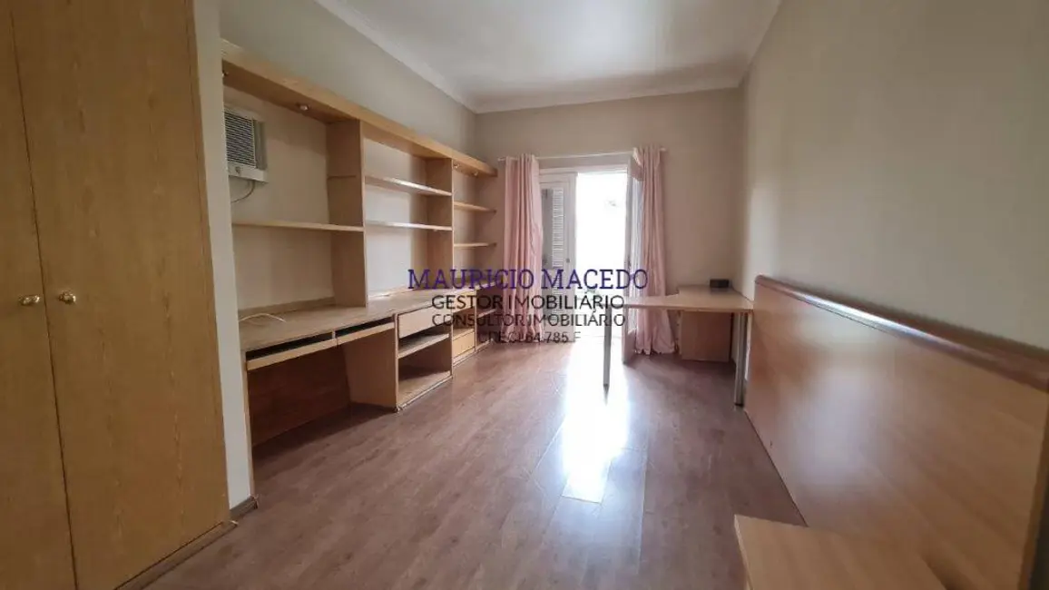 Casa com 4 quartos à venda, 720m2 em Alphaville, Santana De Parnaiba - SP - imagem 3 Foto 3 de Casa com 4 quartos à venda, 720m2 em Alphaville, Santana De Parnaiba - SP