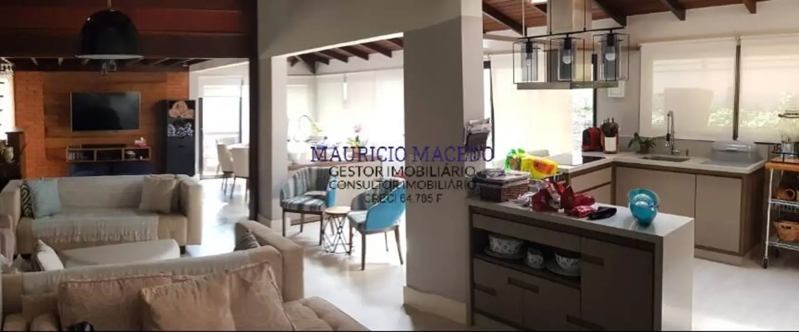 Casa com 3 quartos à venda, 861m2 em Alphaville, Santana De Parnaiba - SP - imagem 8 Foto 8 de Casa com 3 quartos à venda, 861m2 em Alphaville, Santana De Parnaiba - SP