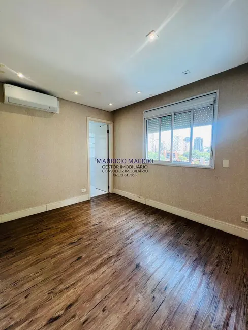 Foto 8 de Apartamento com 3 quartos para alugar, 220m2 em Alphaville Conde I, Barueri - SP