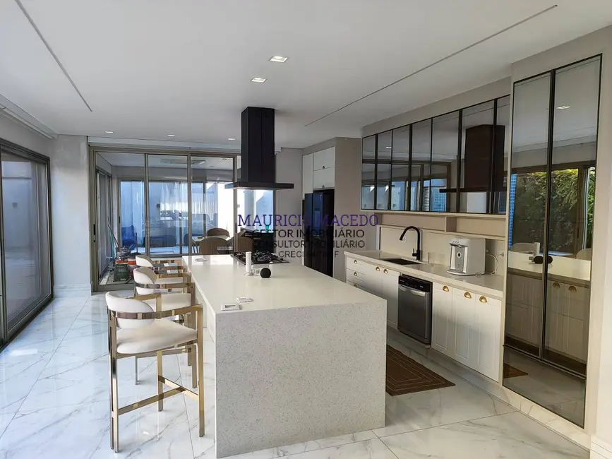 Casa com 4 quartos à venda, 560m2 em Alphaville, Santana De Parnaiba - SP - imagem 2 Foto 2 de Casa com 4 quartos à venda, 560m2 em Alphaville, Santana De Parnaiba - SP