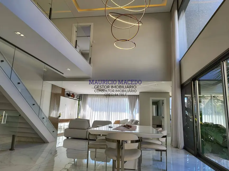 Casa com 4 quartos à venda, 560m2 em Alphaville, Santana De Parnaiba - SP - imagem 9 Foto 9 de Casa com 4 quartos à venda, 560m2 em Alphaville, Santana De Parnaiba - SP