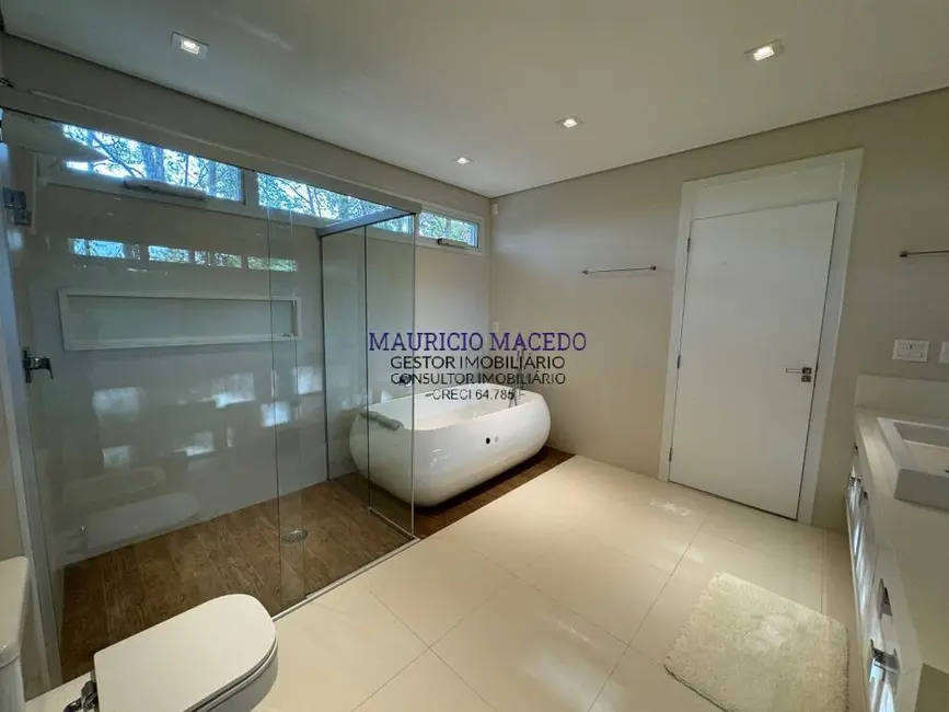 Foto 9 de Casa com 4 quartos à venda, 3000m2 em Residencial Tamboré, Barueri - SP