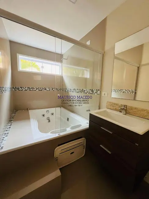 Foto 5 de Casa com 5 quartos à venda e para alugar, 445m2 em Barueri - SP