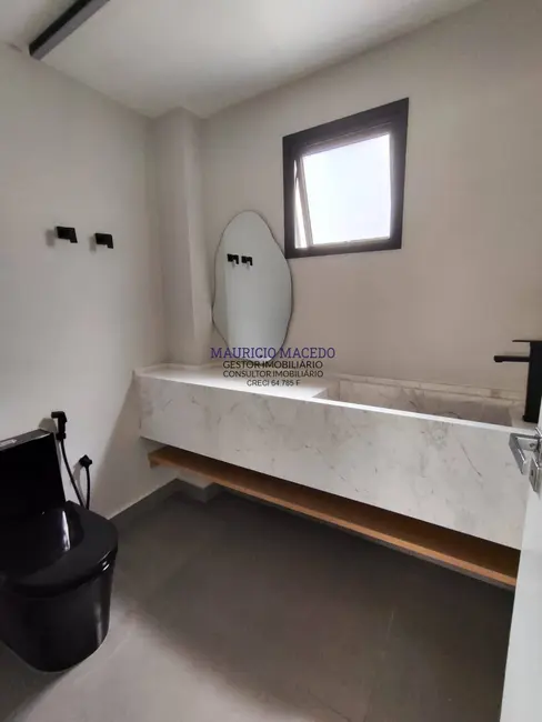 Casa com 5 quartos à venda e para alugar, 560m2 em Alphaville Residencial Dois, Barueri - SP - imagem 9 Foto 9 de Casa com 5 quartos à venda e para alugar, 560m2 em Alphaville Residencial Dois, Barueri - SP