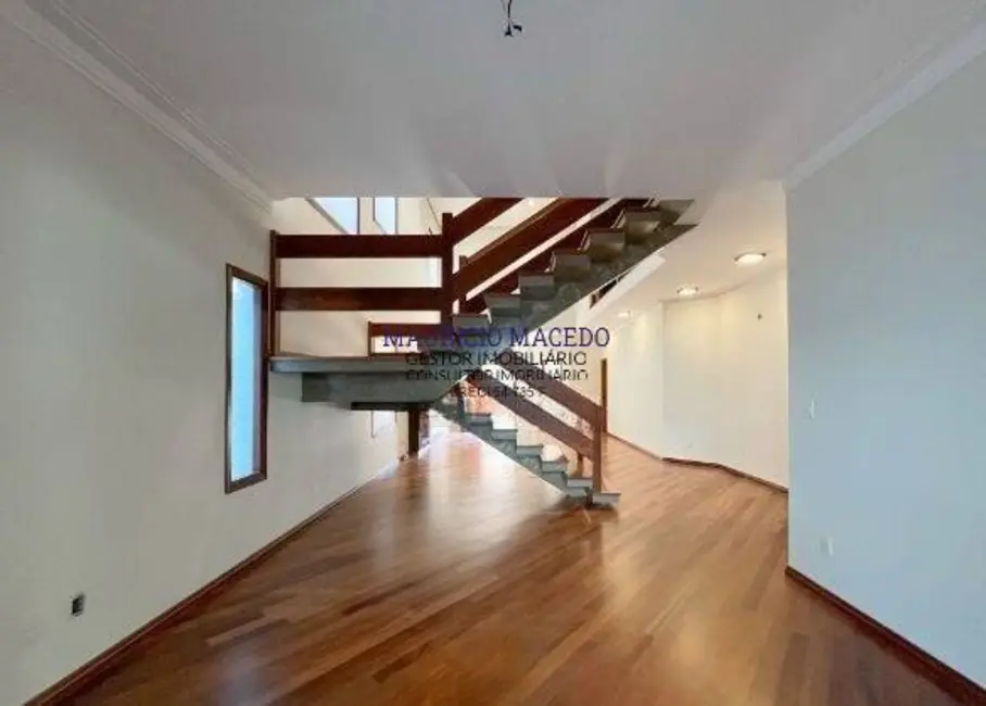 Foto 4 de Casa com 3 quartos para alugar, 360m2 em Alphaville, Santana De Parnaiba - SP