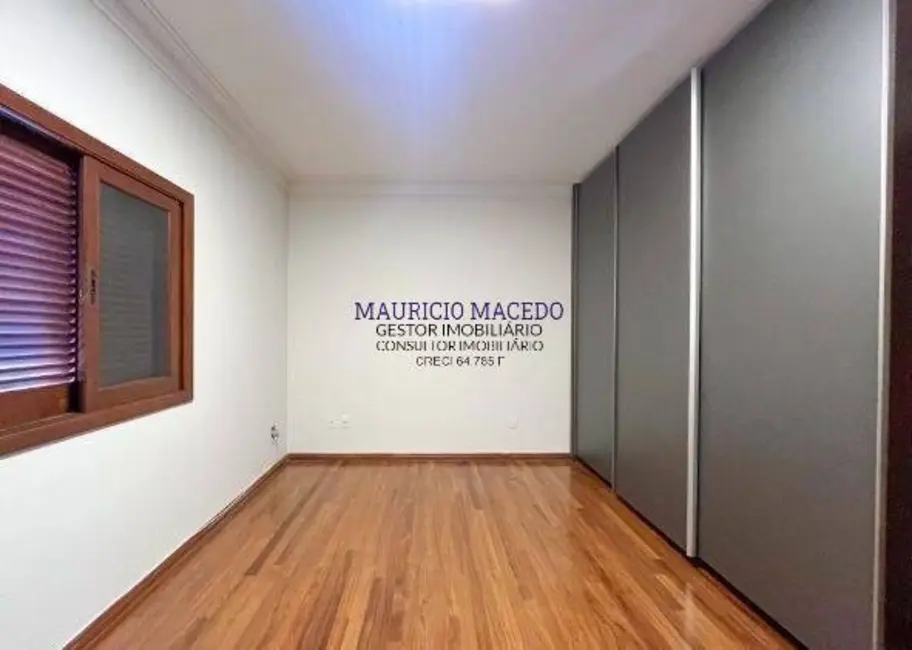 Foto 5 de Casa com 3 quartos para alugar, 360m2 em Alphaville, Santana De Parnaiba - SP