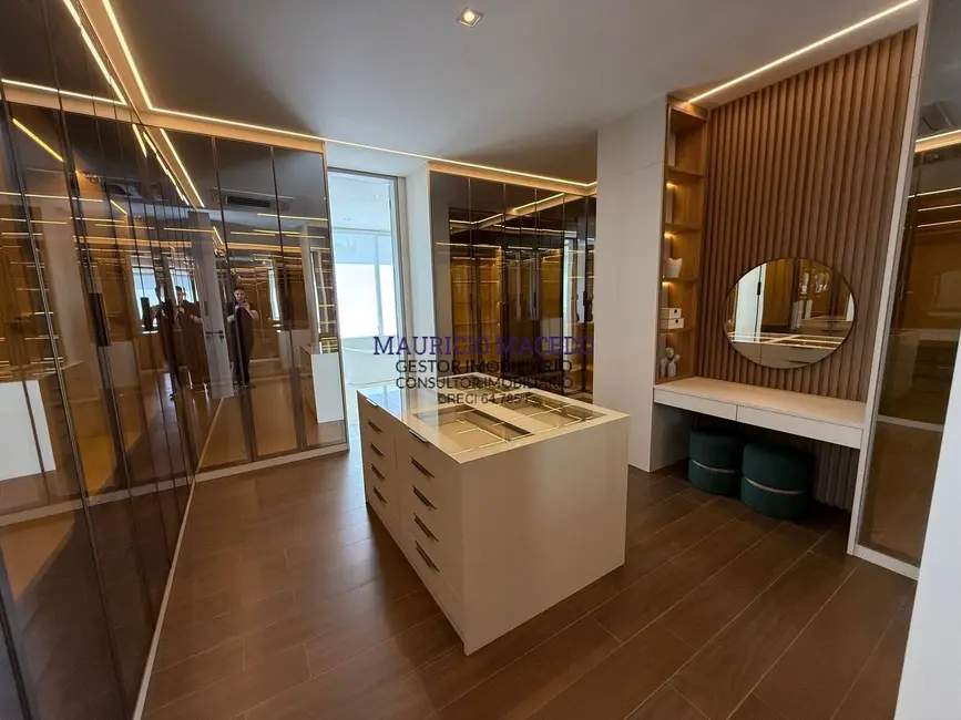 Casa com 6 quartos à venda, 1144m2 em Tamboré, Santana De Parnaiba - SP - imagem 9 Foto 9 de Casa com 6 quartos à venda, 1144m2 em Tamboré, Santana De Parnaiba - SP