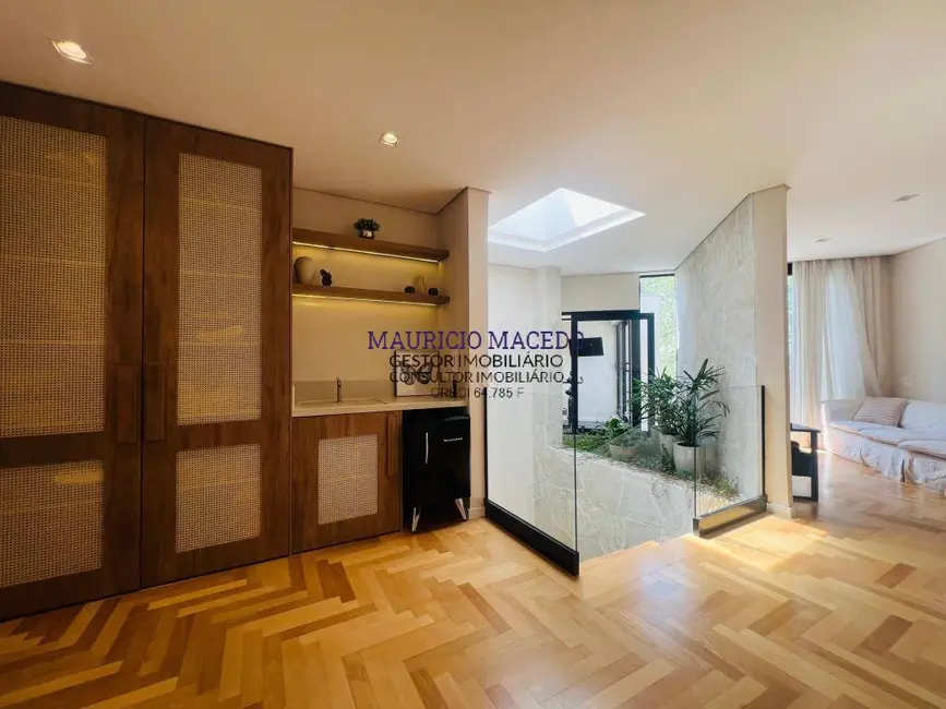 Foto 9 de Casa com 4 quartos à venda e para alugar, 560m2 em Alphaville Residencial Um, Barueri - SP