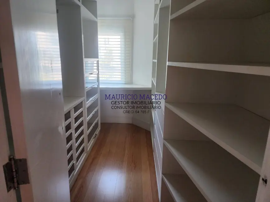 Foto 8 de Casa com 4 quartos para alugar, 680m2 em Tamboré, Santana De Parnaiba - SP