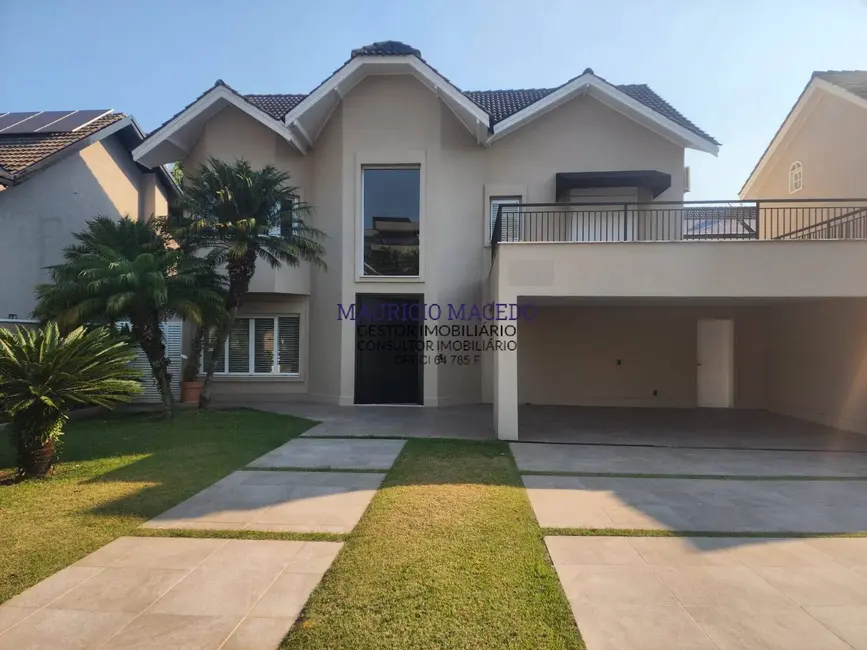 Foto 2 de Casa com 4 quartos para alugar, 680m2 em Tamboré, Santana De Parnaiba - SP