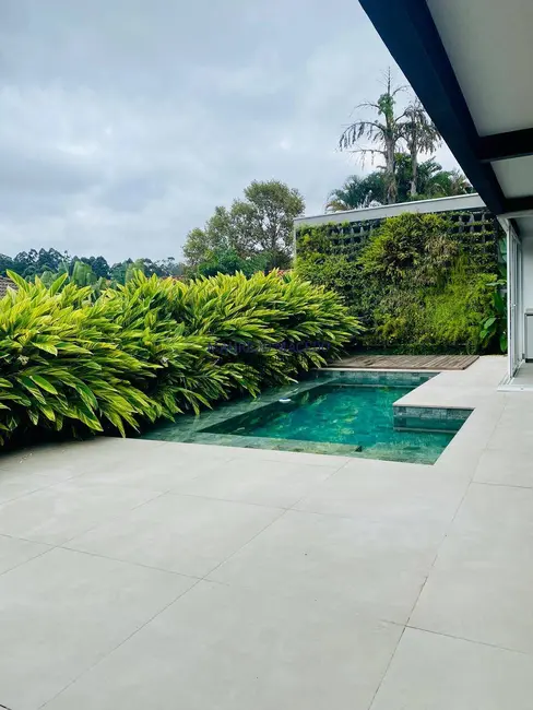 Casa com 4 quartos à venda, 560m2 em Alphaville Residencial Um, Barueri - SP - imagem 2 Foto 2 de Casa com 4 quartos à venda, 560m2 em Alphaville Residencial Um, Barueri - SP