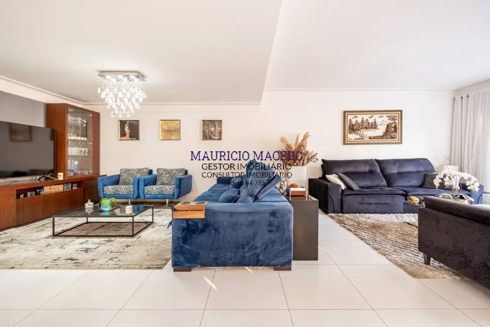 Casa com 4 quartos à venda, 360m2 em Alphaville, Santana De Parnaiba - SP - imagem 2 Foto 2 de Casa com 4 quartos à venda, 360m2 em Alphaville, Santana De Parnaiba - SP