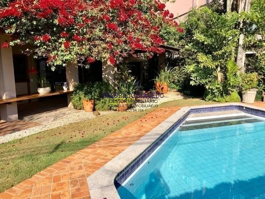 Casa com 4 quartos à venda e para alugar, 560m2 em Alphaville Residencial Zero, Barueri - SP - imagem 7 Foto 7 de Casa com 4 quartos à venda e para alugar, 560m2 em Alphaville Residencial Zero, Barueri - SP