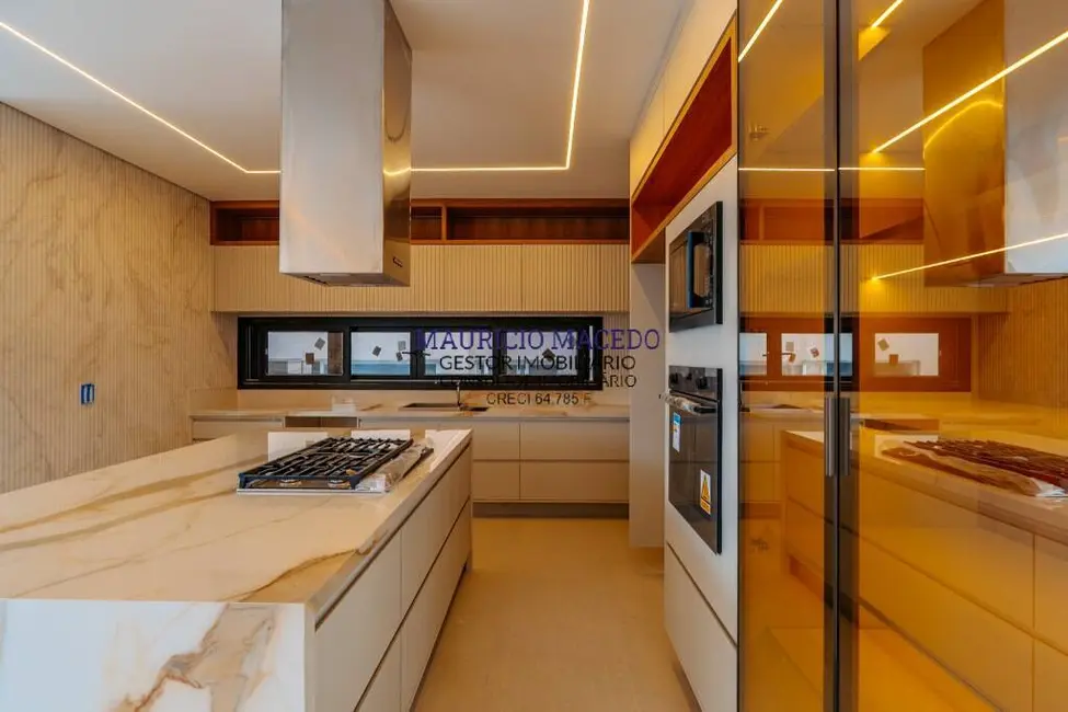 Foto 5 de Casa com 4 quartos à venda, 420m2 em Tamboré, Santana De Parnaiba - SP