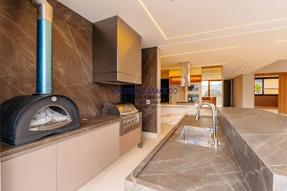 Foto 3 de Casa com 4 quartos à venda, 420m2 em Tamboré, Santana De Parnaiba - SP