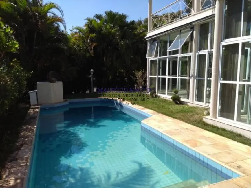 Foto 3 de Casa com 4 quartos para alugar, 480m2 em Barueri - SP