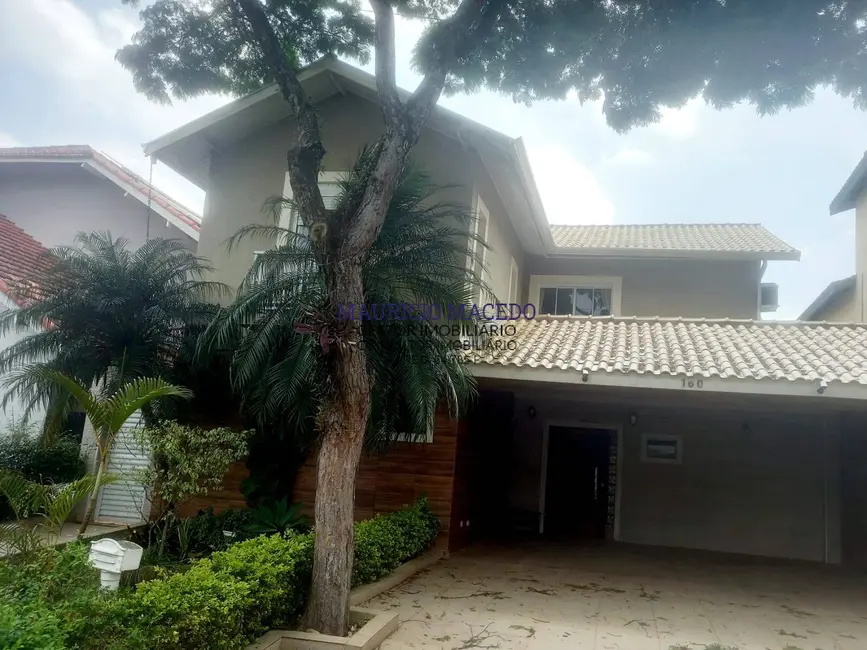 Foto 1 de Casa com 4 quartos à venda e para alugar, 360m2 em Barueri - SP