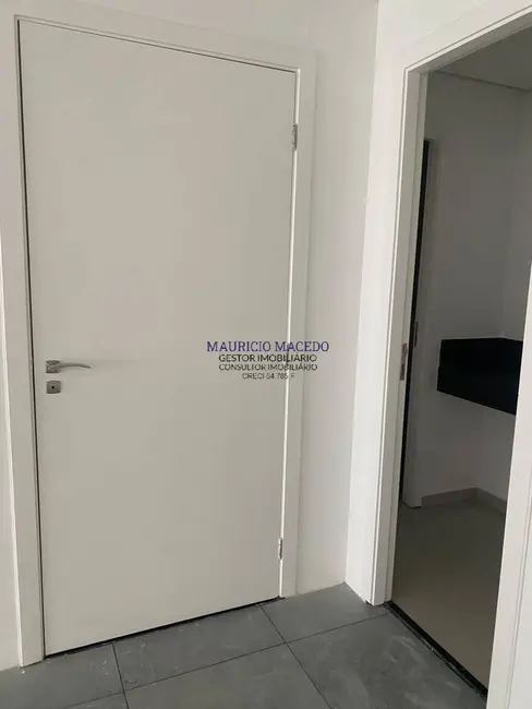 Sala Comercial à venda e para alugar, 126m2 em Barueri - SP - imagem 2 Foto 2 de Sala Comercial à venda e para alugar, 126m2 em Barueri - SP