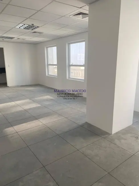 Sala Comercial à venda e para alugar, 126m2 em Barueri - SP - imagem 3 Foto 3 de Sala Comercial à venda e para alugar, 126m2 em Barueri - SP