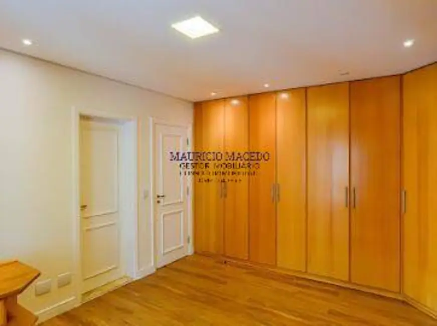 Apartamento com 3 quartos para alugar, 165m2 em Barueri - SP - imagem 2 Foto 2 de Apartamento com 3 quartos para alugar, 165m2 em Barueri - SP