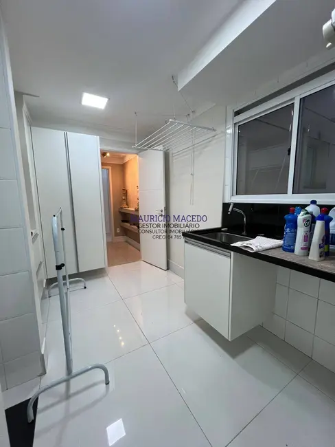 Apartamento com 3 quartos para alugar, 164m2 em Barueri - SP - imagem 7 Foto 7 de Apartamento com 3 quartos para alugar, 164m2 em Barueri - SP