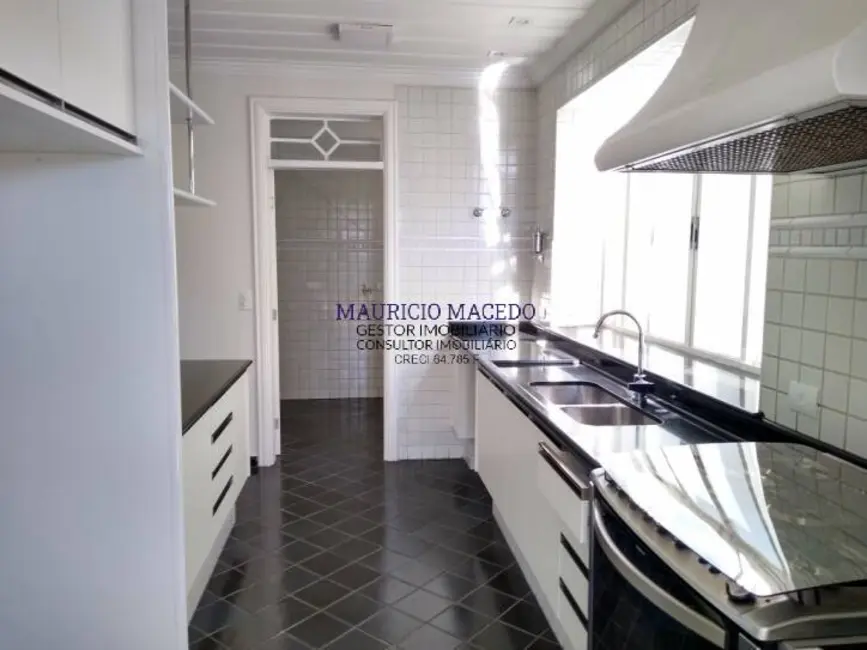Foto 5 de Casa com 4 quartos à venda, 593m2 em Barueri - SP