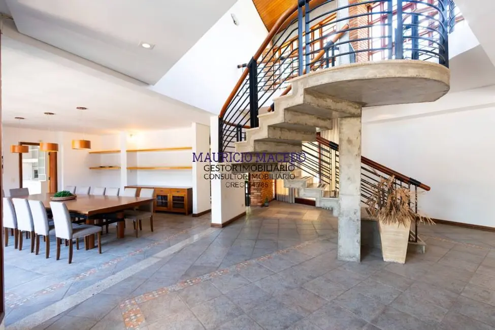 Foto 6 de Casa com 6 quartos à venda, 2180m2 em Santana De Parnaiba - SP