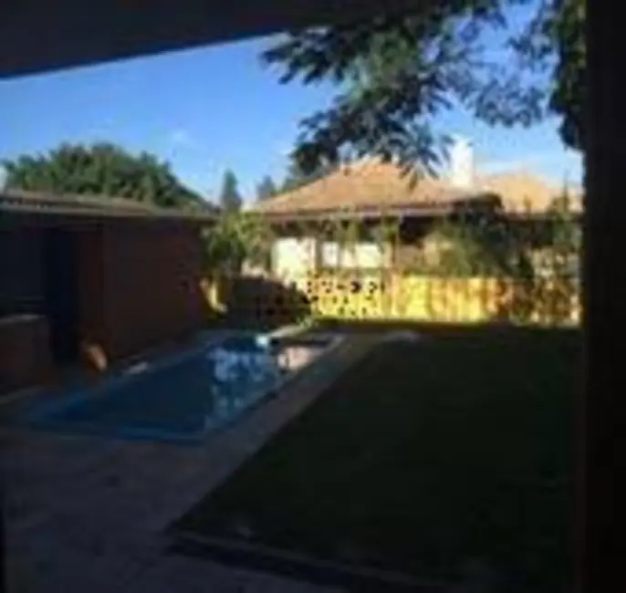 Foto 3 de Casa com 4 quartos para alugar, 420m2 em Barueri - SP