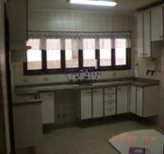 Foto 4 de Casa com 4 quartos para alugar, 420m2 em Barueri - SP