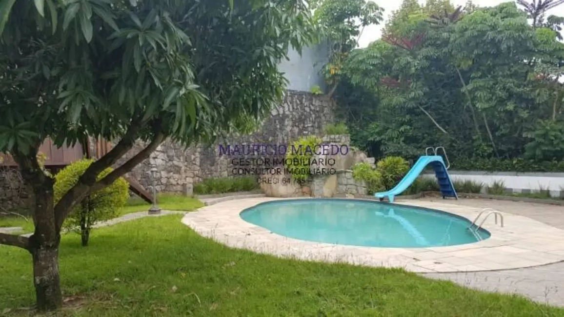 Foto 7 de Casa com 4 quartos para alugar, 1500m2 em Barueri - SP