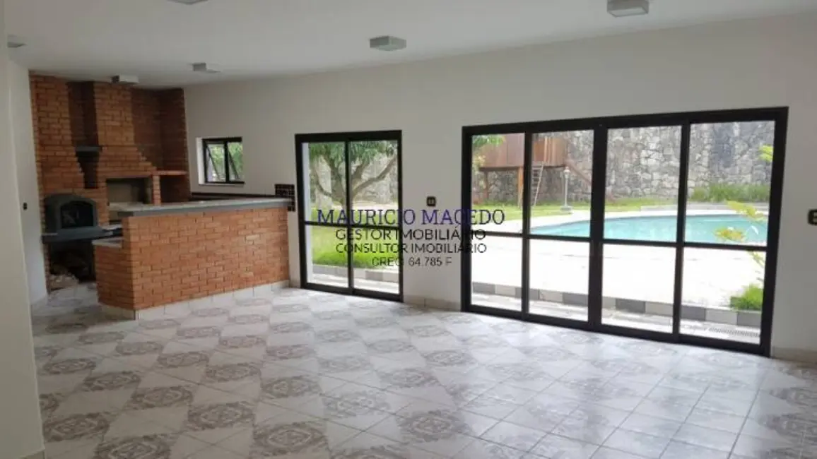 Foto 5 de Casa com 4 quartos para alugar, 1500m2 em Barueri - SP