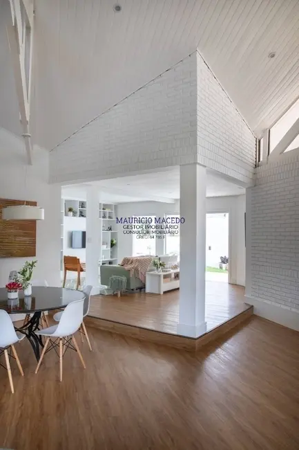 Foto 4 de Casa com 4 quartos à venda, 596m2 em Barueri - SP