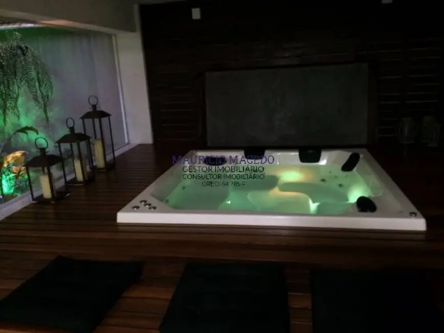 Foto 3 de Casa com 4 quartos à venda e para alugar, 750m2 em Barueri - SP