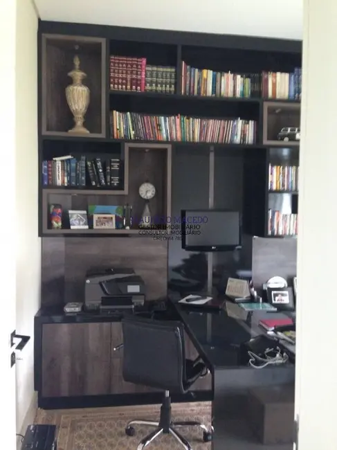 Foto 6 de Casa com 4 quartos à venda e para alugar, 750m2 em Barueri - SP