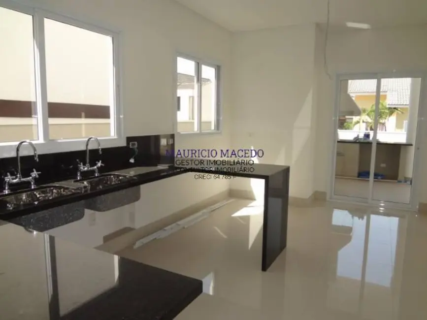 Foto 8 de Casa com 4 quartos à venda, 380m2 em Barueri - SP