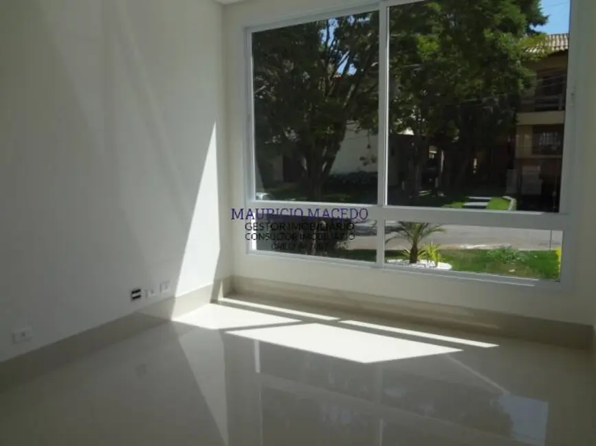 Foto 3 de Casa com 4 quartos à venda, 380m2 em Barueri - SP