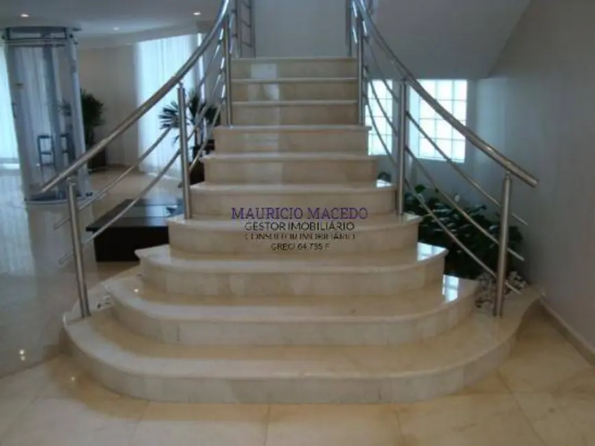 Foto 4 de Casa com 5 quartos à venda e para alugar, 819m2 em Barueri - SP