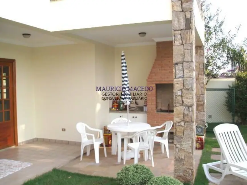 Foto 6 de Casa com 4 quartos à venda, 420m2 em Barueri - SP