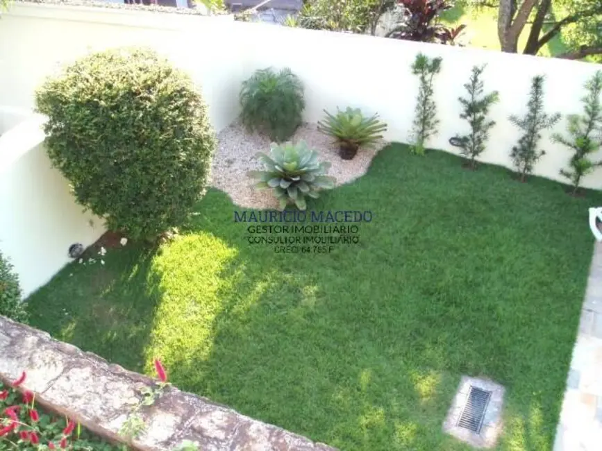 Foto 2 de Casa com 4 quartos à venda, 420m2 em Barueri - SP