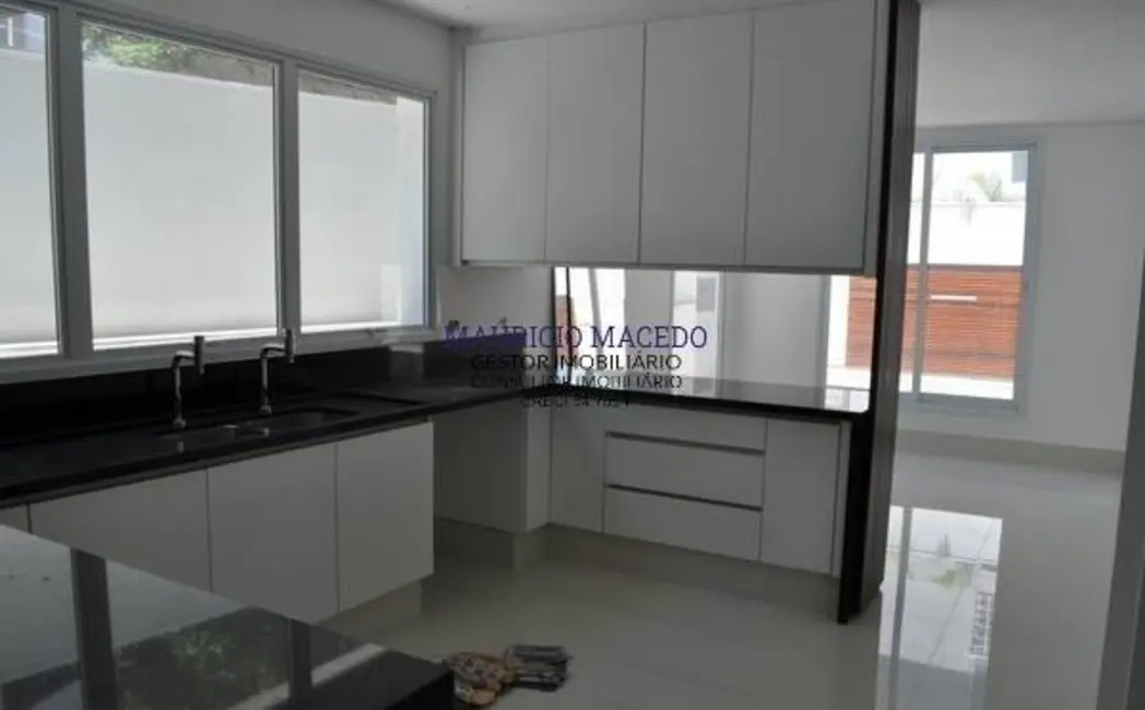 Foto 5 de Casa com 4 quartos à venda, 497m2 em Barueri - SP