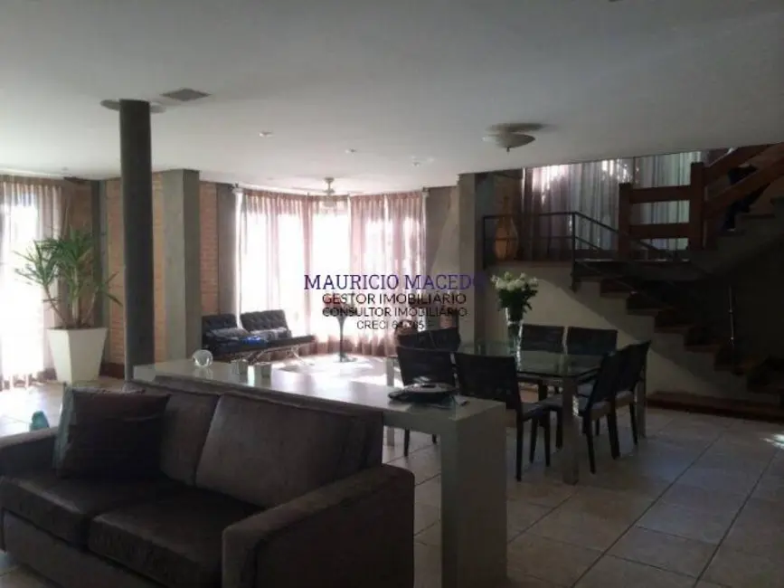 Foto 5 de Casa com 4 quartos à venda, 900m2 em Barueri - SP