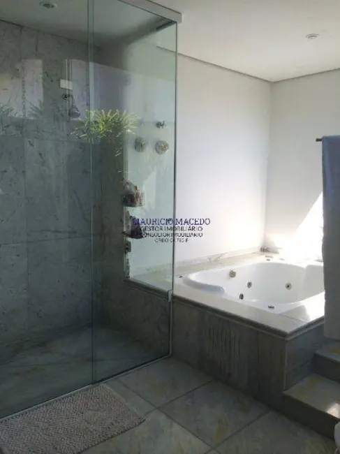 Foto 9 de Casa com 4 quartos à venda, 900m2 em Barueri - SP