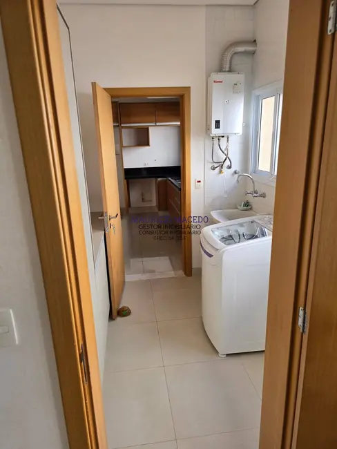 Foto 5 de Casa com 3 quartos à venda, 480m2 em Barueri - SP