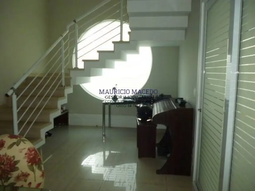 Foto 4 de Casa com 5 quartos à venda e para alugar, 870m2 em Barueri - SP