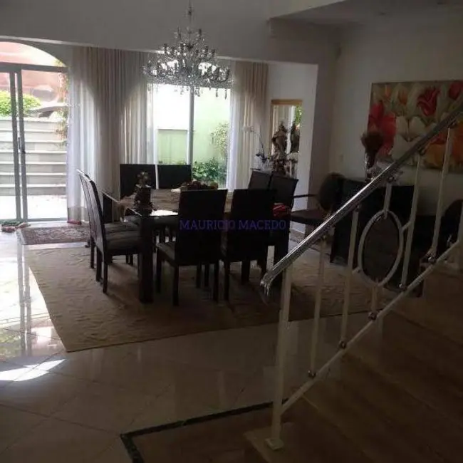 Foto 3 de Casa com 4 quartos à venda, 720m2 em Barueri - SP